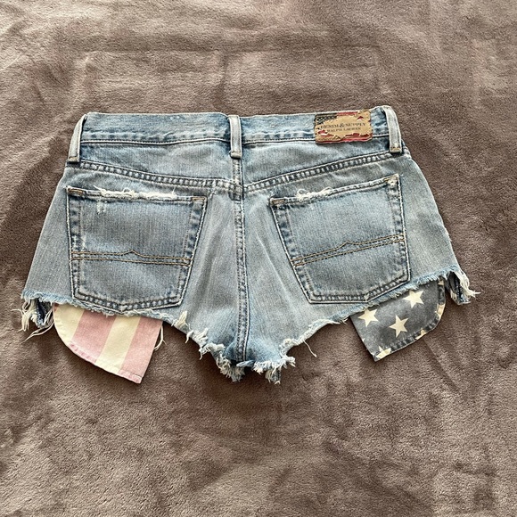 Ralph Lauren Jean shorts - Picture 3 of 3